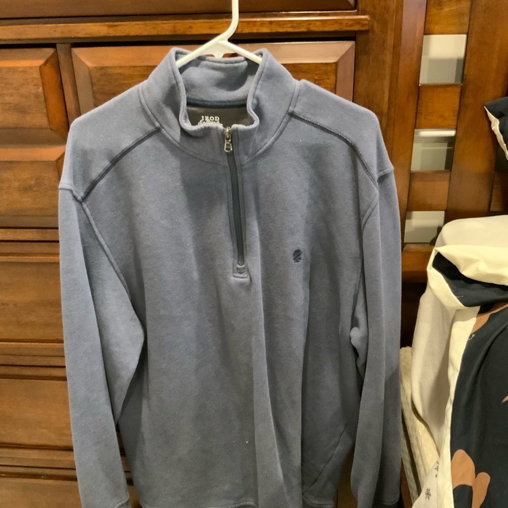 Sweater - Picture 2 of 3